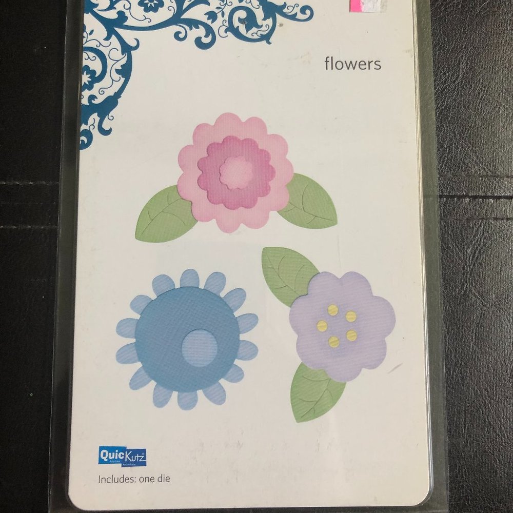 QuicKutz Flower Diecuts *NIB*